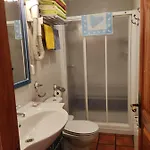 Casa A Ruata 펜션 톨라