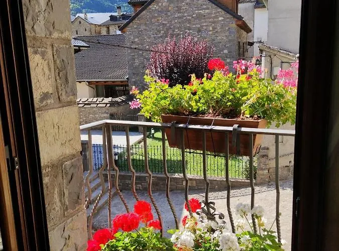 Feriehus Casa A Ruata Torla